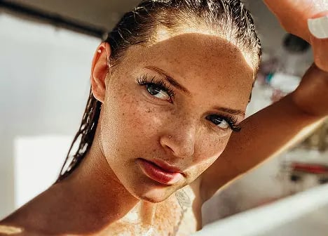 LED Light Therapy Procedure